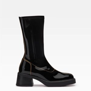 NWT still in the box! Miista vero black patent boot